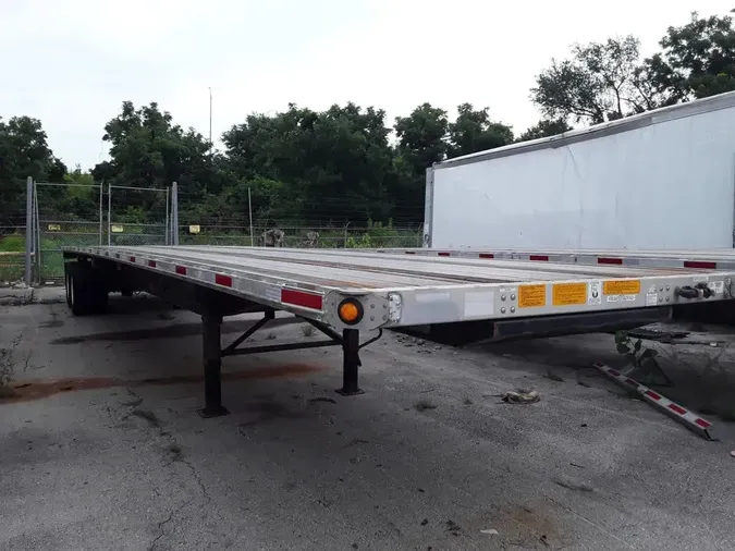 2016 UTILITY TRAILERS FS2CHA 48/102b925d3fd80bdc2a37c2e0deef3b36913