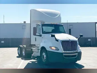2019 INT LT625 6x4