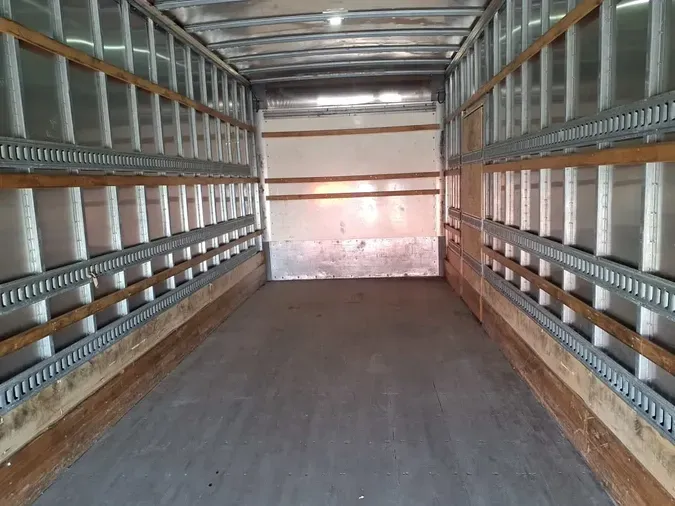 2019 FREIGHTLINER/MERCEDES M2 106