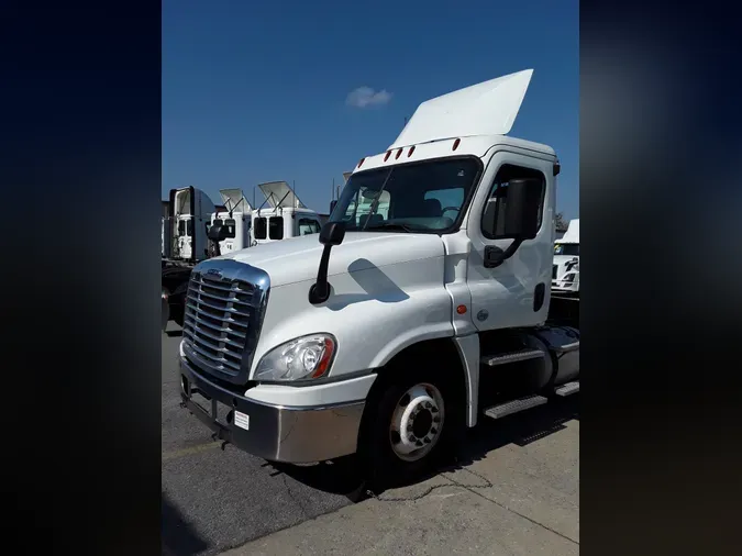 2018 FREIGHTLINER/MERCEDES CASCADIA 125b9286c7d838eca397433fcf22192b764