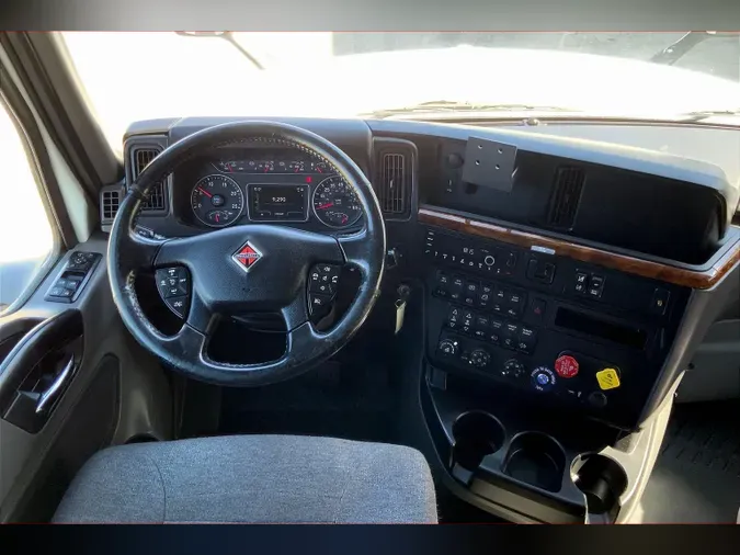 2021 INT LT625 6x4