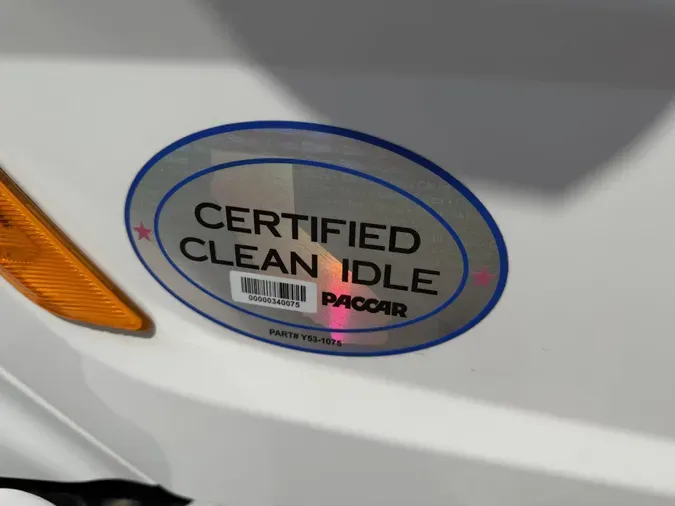 2021 Peterbilt 579b9290d2507bf7ac79c9726184ae2786f