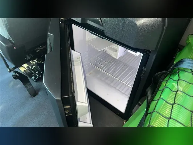 2020 FREIGHTLINER CA126