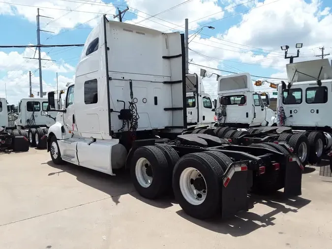2019 NAVISTAR INTERNATIONAL LT625 SLPR CAB