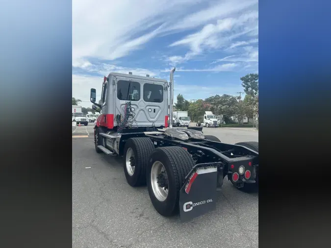 2022 FREIGHTLINER/MERCEDES NEW CASCADIA 116b92c6c57f434ca6744f6f25c5203f3ab