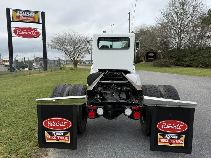 2018 Peterbilt 337