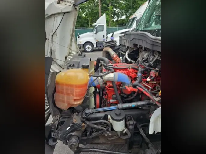 2019 NAVISTAR INTERNATIONAL 4300