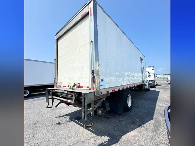 2019 FREIGHTLINER/MERCEDES M2 106