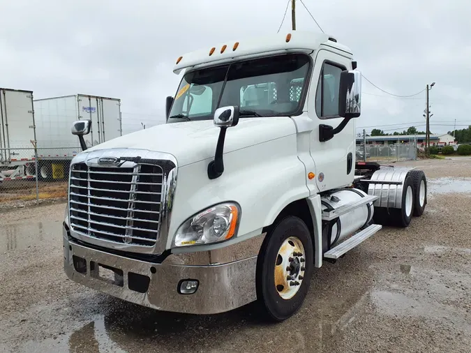 2016 FREIGHTLINER/MERCEDES CASCADIA 125b93dbb2dc8fd7ab5d1a674254a0ae939