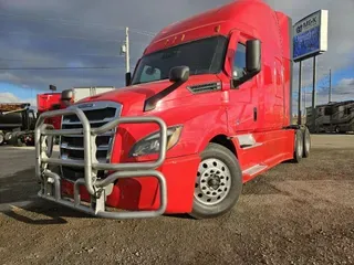 2021 FREIGHTLINER Cascadia 126