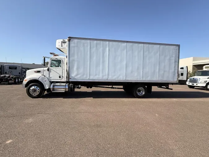 2020 Peterbilt 337