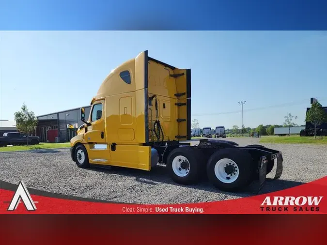 2020 FREIGHTLINER CA126