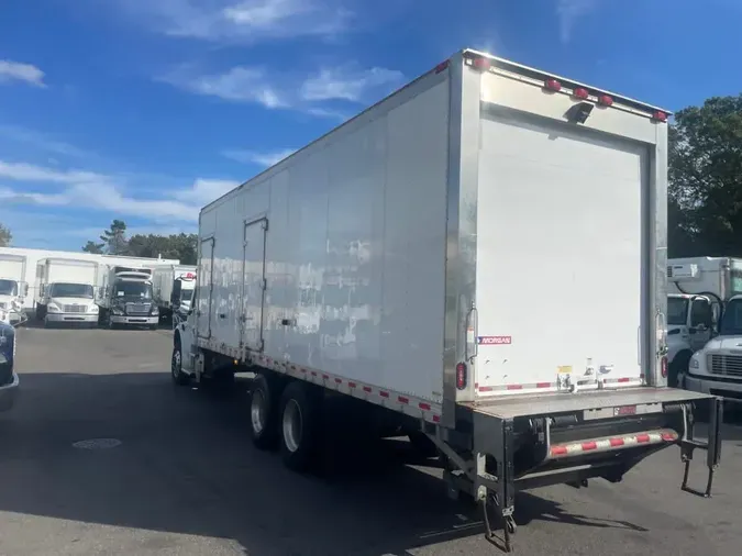 2020 FREIGHTLINER/MERCEDES M2 106