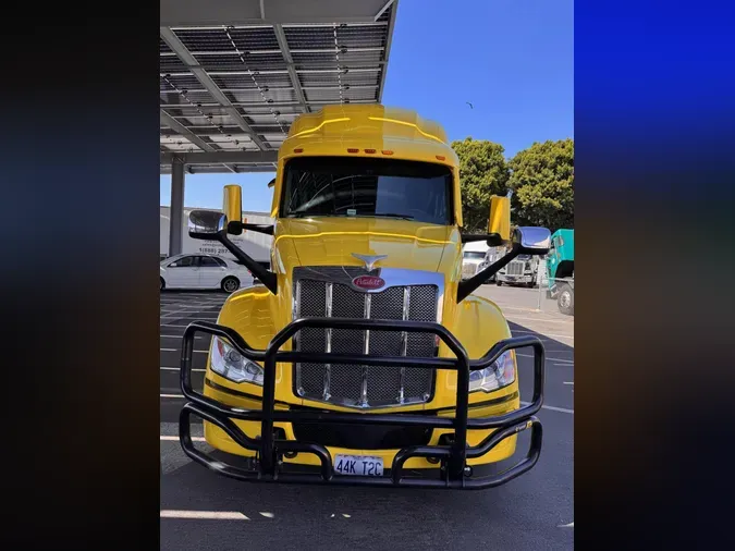 2024 Peterbilt 579