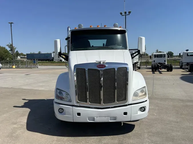 2016 Peterbilt 579