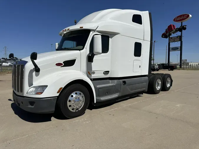 2021 Peterbilt 579b949d2864dca268b95fb750370ce6944