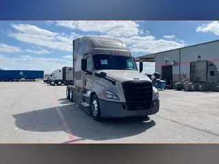 2024 Freightliner Cascadia 126