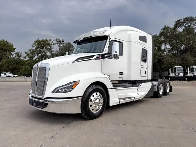 2022 KENWORTH T680b9598082f7c1c29103f058de255f9449