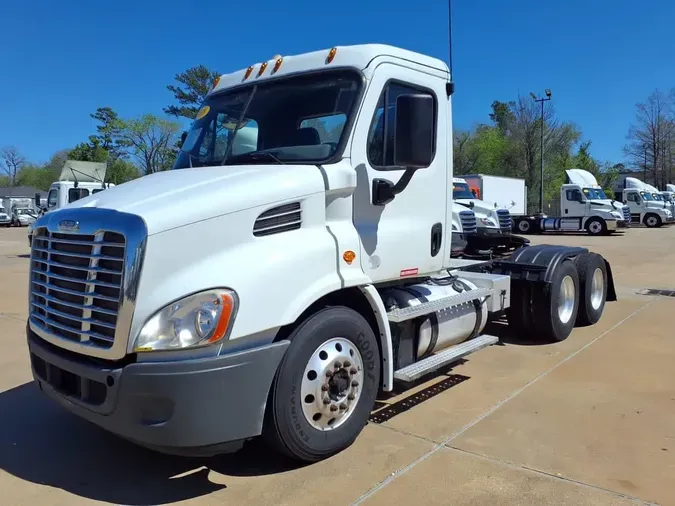 2018 FREIGHTLINER/MERCEDES CASCADIA 113b95a88e312c3ca6d95a24ff6a335159f