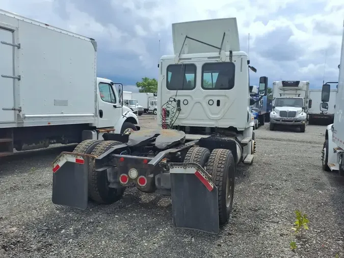2018 FREIGHTLINER CASCADIA 113