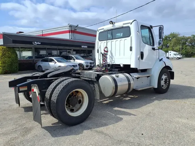 2019 FREIGHTLINER M2-112