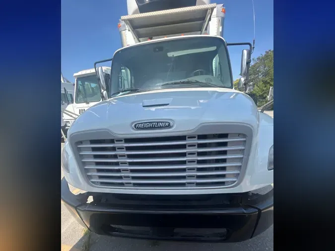 2019 FREIGHTLINER M2 106