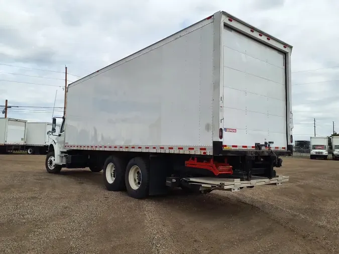 2017 FREIGHTLINER M2 106