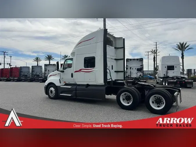 2022 INTERNATIONAL LT