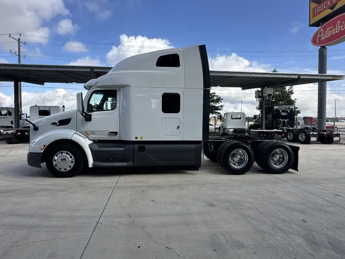 2021 Peterbilt 579