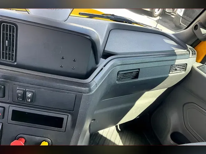 2019 INT LT625 6x4