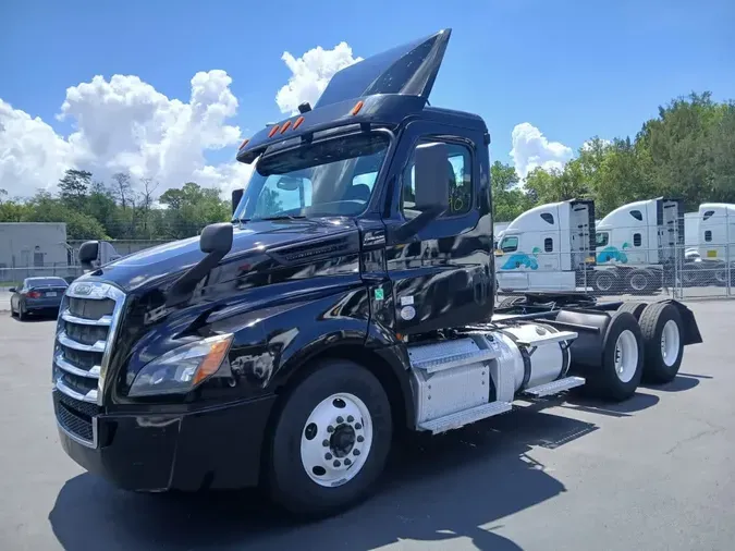 2020 FREIGHTLINER/MERCEDES NEW CASCADIA PX12664