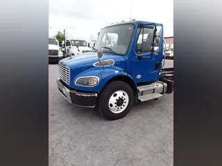 2020 FREIGHTLINER/MERCEDES M2 106