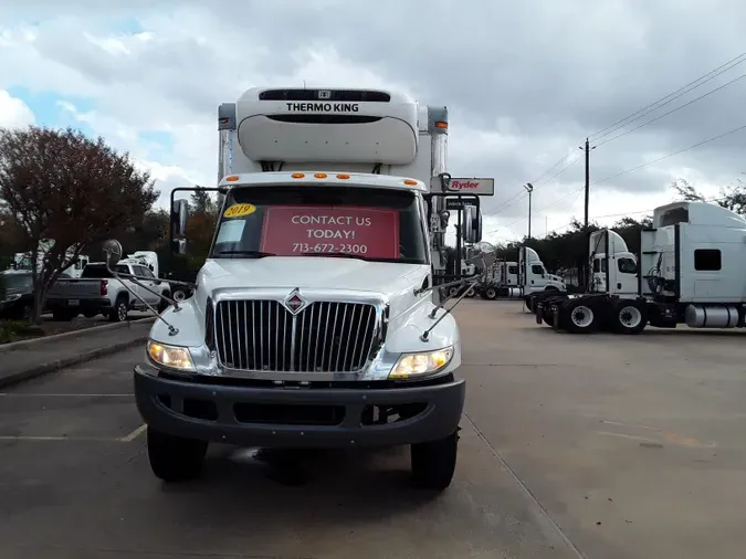 2019 NAVISTAR INTERNATIONAL 4300