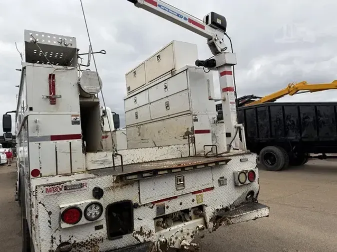 2013 INTERNATIONAL DURASTAR 4400