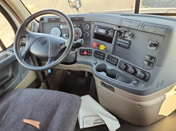 2018 FREIGHTLINER CASCADIA 125