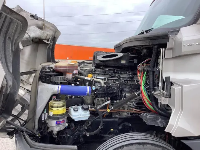 2024 Freightliner Cascadia 126