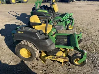 2015 John Deere Z425