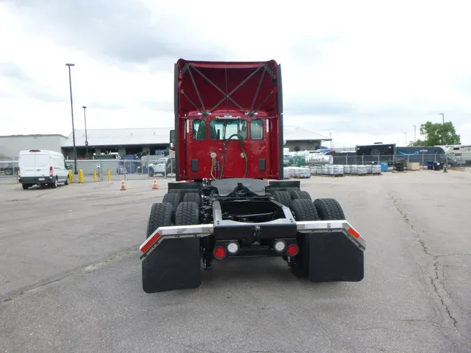 2022 Peterbilt 579