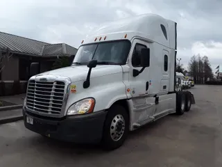 2016 Freightliner CASCADIA 125
