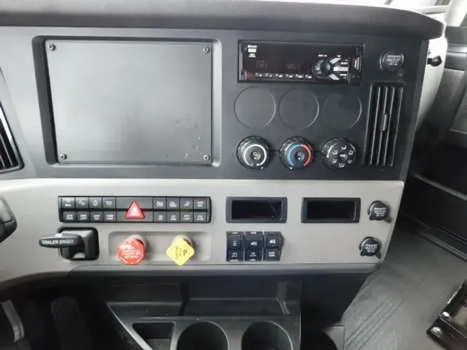 2020 Freightliner New Cascadia 126