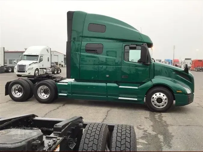 2023 VOLVO VNL64T760b995e034a002ed17f3d422411e61f34a