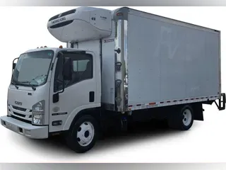 2018 Isuzu NRR