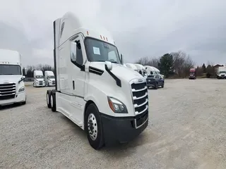 2023 FREIGHTLINER CASCADIA 126