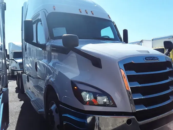 2021 FREIGHTLINER/MERCEDES NEW CASCADIA PX12664