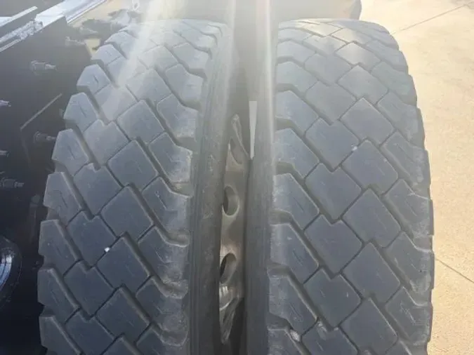 2021 Peterbilt 389b9a12ebffbc618406797b38d4a3626d8