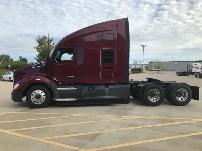 2021 Kenworth T680