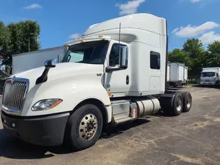 2019 NAVISTAR INTERNATIONAL LT625 SLPR CAB
