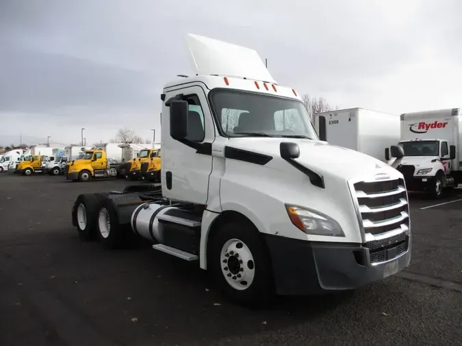 2019 FREIGHTLINER/MERCEDES NEW CASCADIA PX12664b9a6099c66ea31b04355cb6638bb01f1