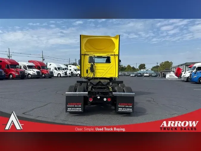 2019 INTERNATIONAL RH613