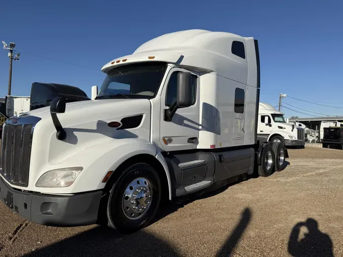 2021 Peterbilt 579